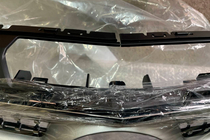 Mercedes CLS C218 2011–2018 Outlet: Voorgrille 2011-2014 (Diamond Silver) foto 3