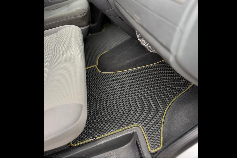 Volkswagen T5 2010–2015 EVA-automatten (korte wielbasis, volledige set, zwart) Image