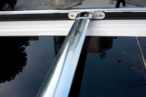 Ford Explorer 2011–2019 Dakdragers (dwarsbalken) voor geïntegreerde dakrails OEM (2016-2019, 2 st.) Chroom foto 3