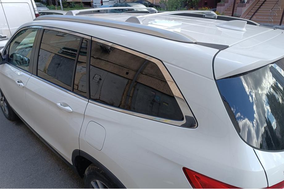 Honda Pilot 2015–2022 Dakdragers (dwarsbalken) voor geïntegreerde dakrails OEM (2 stuks) Grijs Image