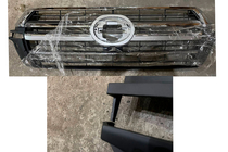 Toyota Land Cruiser 200 2007–2021 Afgeprijsde radiateurgrille 2016-2021 (2021-design) foto 2