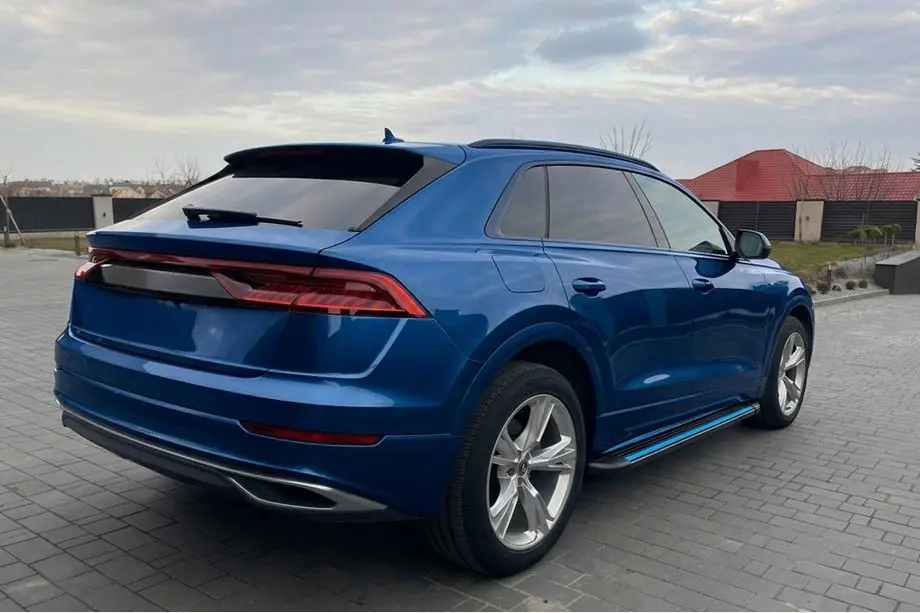 Audi Q8 2018– Maya Blue zijtreden (2 stuks, aluminium) Image