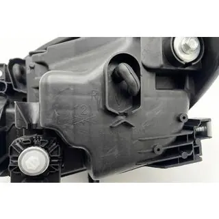 Koplamp (2019-2024, rechts) Mitsubishi L200 2015–2024 foto 4