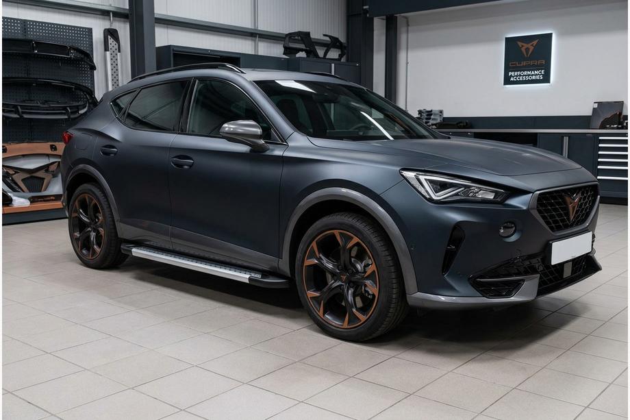 Cupra Formentor 2020– Zijdrempels Vision New Grey (set van 2, aluminium) Image
