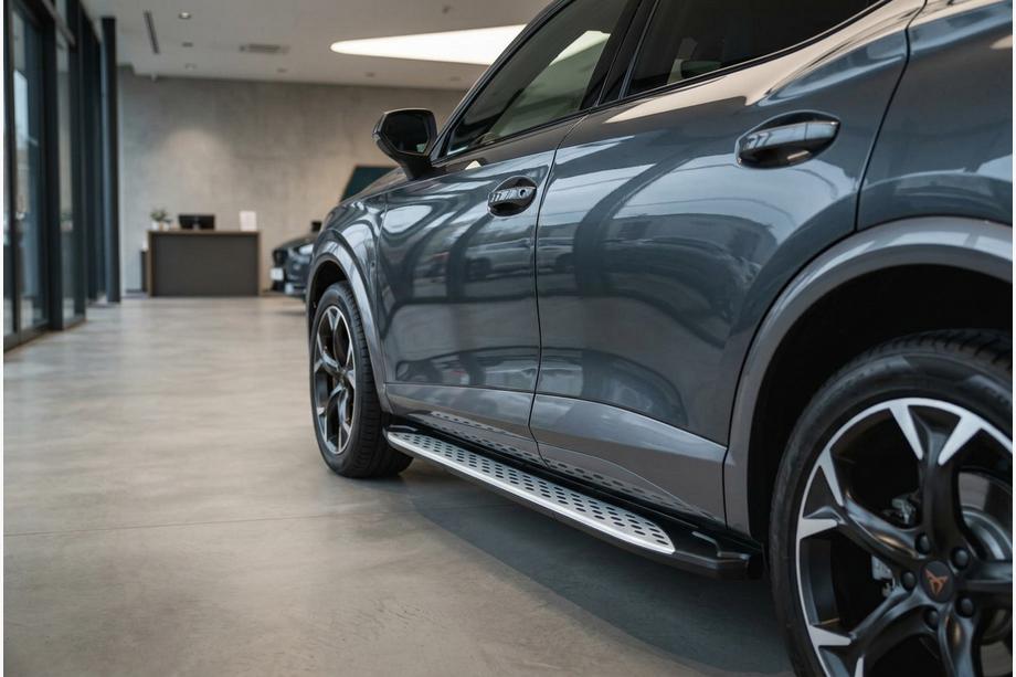 Cupra Formentor 2020– Side steps Shining V1 (2 st., aluminium) Image