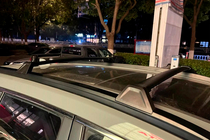 Toyota Corolla Cross 2020– Dakdragers (dwarsbalken) voor geïntegreerde dakrails OEM (2 stuks) Zwart foto 1