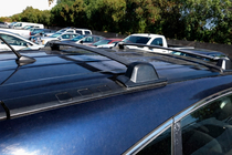 Honda CR-V 2007–2011 OEM dakdragers (dwarsbalken) voor originele bevestigingspunten, afsluitbaar (2 stuks) foto 1