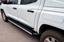 Mitsubishi L200 2024– HARMS side steps (2 stuks) foto 3