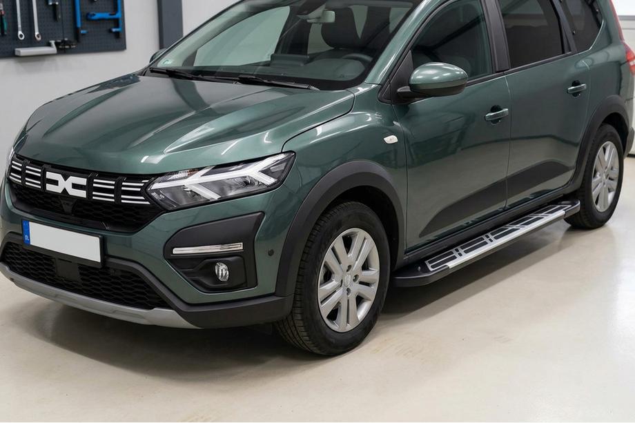 Dacia Jogger 2022– Sunrise side steps (set van 2, aluminium) Image