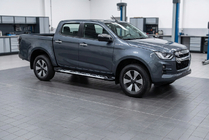 Isuzu D-Max 2019– Sunrise side steps (set van 2, aluminium) foto 1