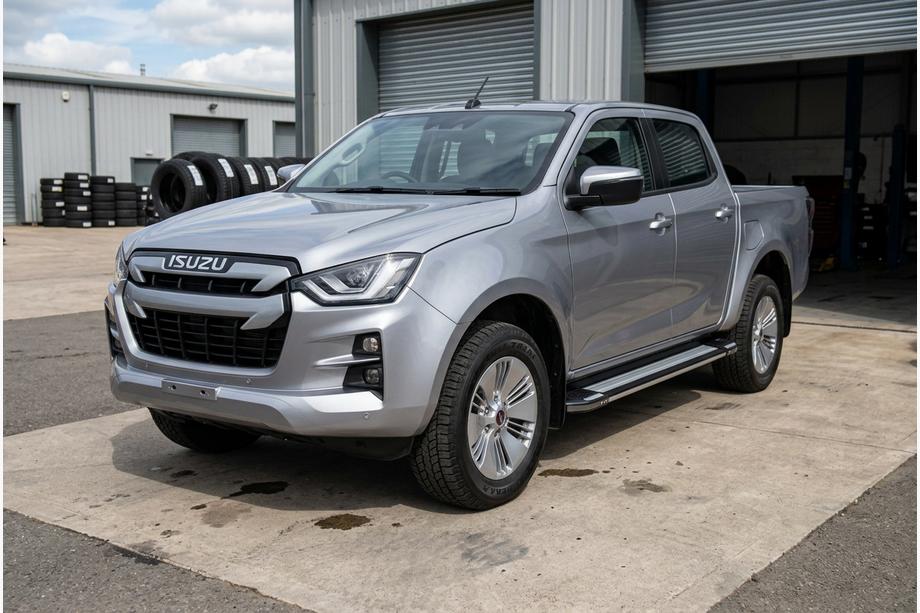 Isuzu D-Max 2019– Rainbow zijtreden (set van 2, aluminium) Image