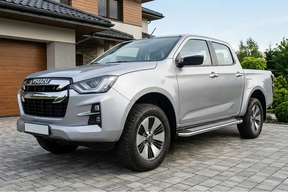 Isuzu D-Max 2019– Maydos V2 side steps (set 2 st., aluminium/RVS) Image