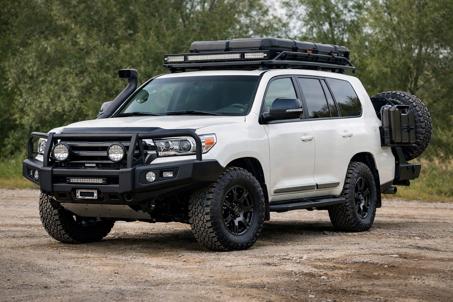 Wat is echt nuttig om aan Toyota Land Cruiser 200 te verbeteren voor dagelijks gebruik
