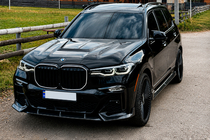 BMW X7 G07 2019– BMW nierengrille M-Look LED (2019-2022, hoogglans zwart) foto 2