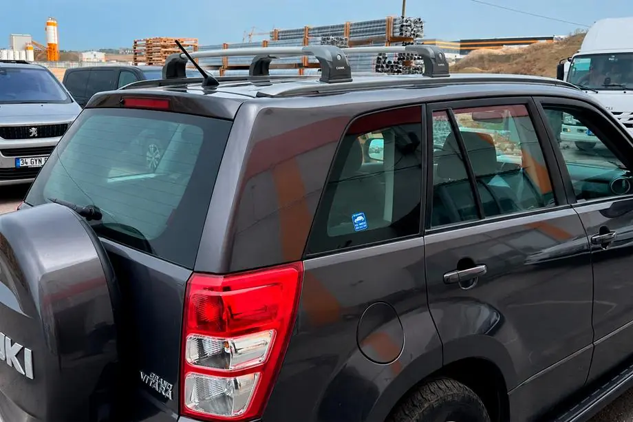 Suzuki Grand Vitara 2005–2017 Dakdragers (dwarsbalken) voor originele bevestigingspunten Ecem V3 (2 stuks) Foto 5