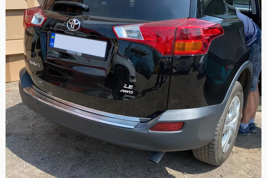 Toyota Rav 4 2013–2018 OmsaLine kofferbakrand (RVS) (2013-2016) Image