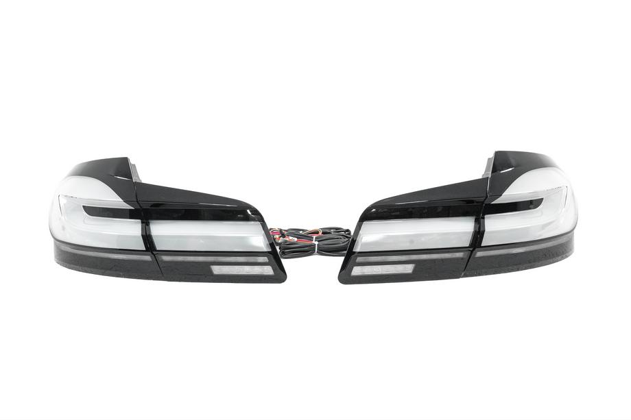 BMW 5 Serie F10/F11 2010–2016 Achterlichten (Black LCI design) Foto 2