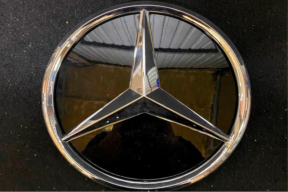Mercedes ML W164 2005–2011 B-keuze voorembleem met hoogglans behuizing (18,4 cm) Foto 3