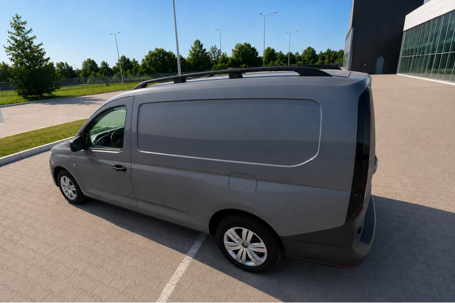Volkswagen Caddy 2020– Zwarte dakrails (Turks design) Maxi basis, kunststof voetsteunen Foto 2