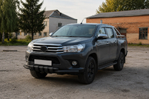 Toyota Hilux 2015– Bullbar vóór F3-34 Black (RVS) foto 3
