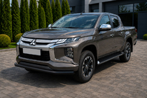 Mitsubishi L200 2015–2024 Voorbumperbescherming ST008 Black (RVS) foto 2