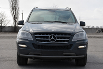 Mercedes ML W164 2005–2011 Voorbumperbescherming ST008 Black (RVS) foto 1