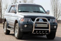 Mitsubishi Pajero Sport 1996–2007 Bullbar QT007 (RVS) foto 2