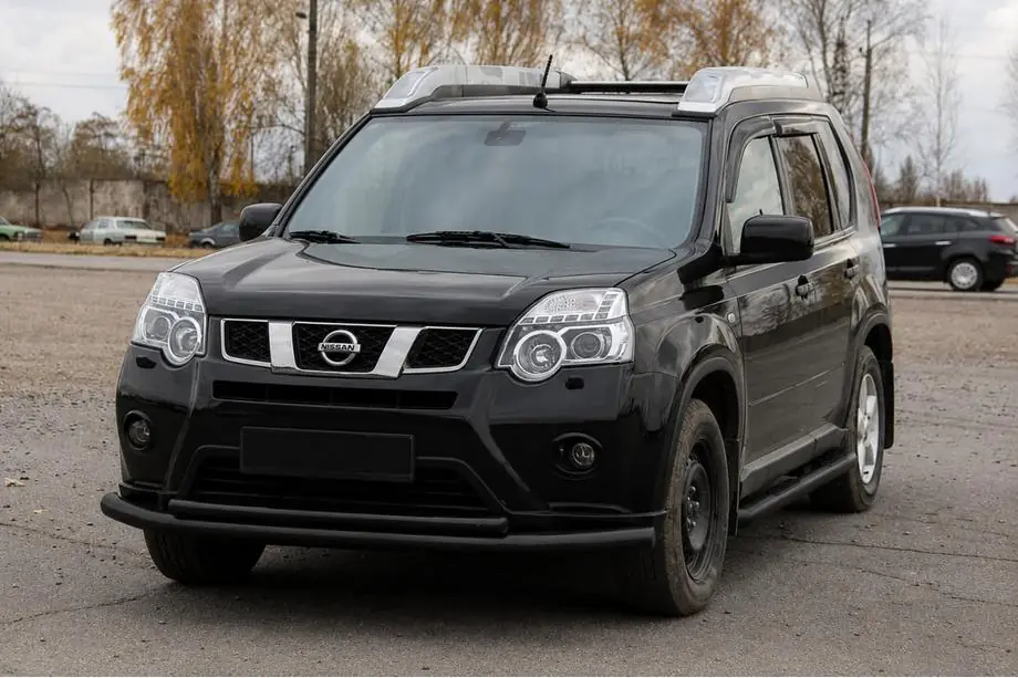 Nissan X-trail T31 2007–2014 Bullbar ST014 Black (roestvrij staal) Image