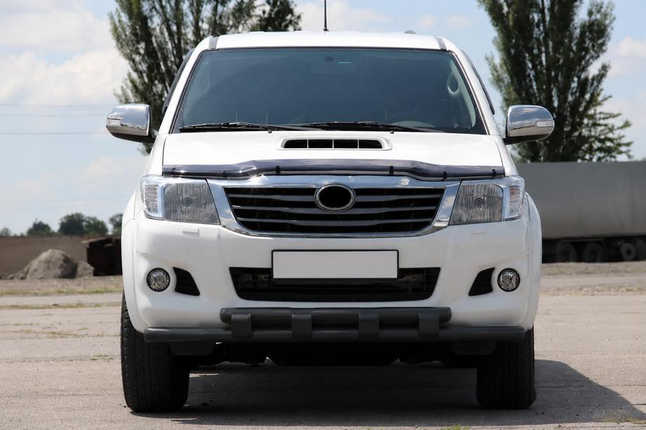 Toyota Hilux 2006–2015 Voorbumperbeschermer ST015 Black (RVS) Image