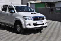 Toyota Hilux 2006–2015 Frontbeschermbeugel ST017 Black (RVS) foto 2