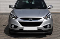 Hyundai IX-35 2010–2015 Voorste beschermbeugel ST008 Black (RVS) foto 2