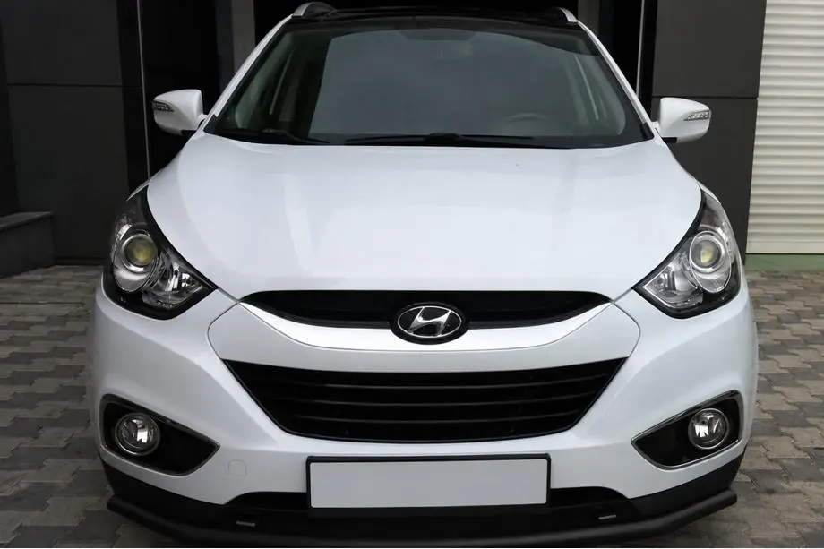 Hyundai IX-35 2010–2015 Voorste beschermbeugel ST008 Black (RVS) Image