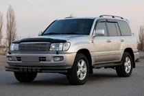 Toyota Land Cruiser 100 1998–2007 Bullbar ST015 Black (RVS) foto 2