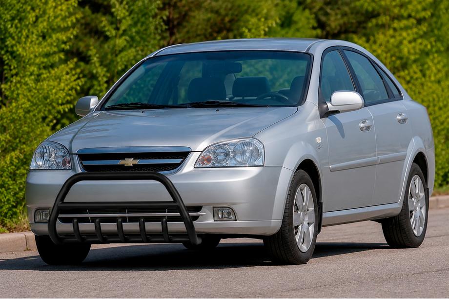 Chevrolet Lacetti 2003–2024 Voor-bullbar WT003 Black (60 mm, roestvrij staal) Foto 1