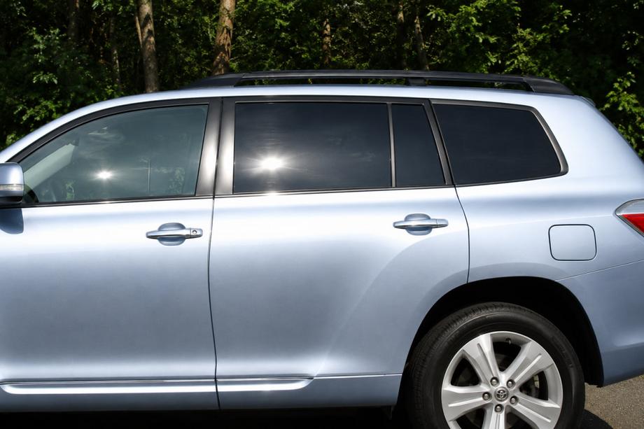 Toyota Highlander 2008–2013 Dakrails zwart OEM (aluminium) Image