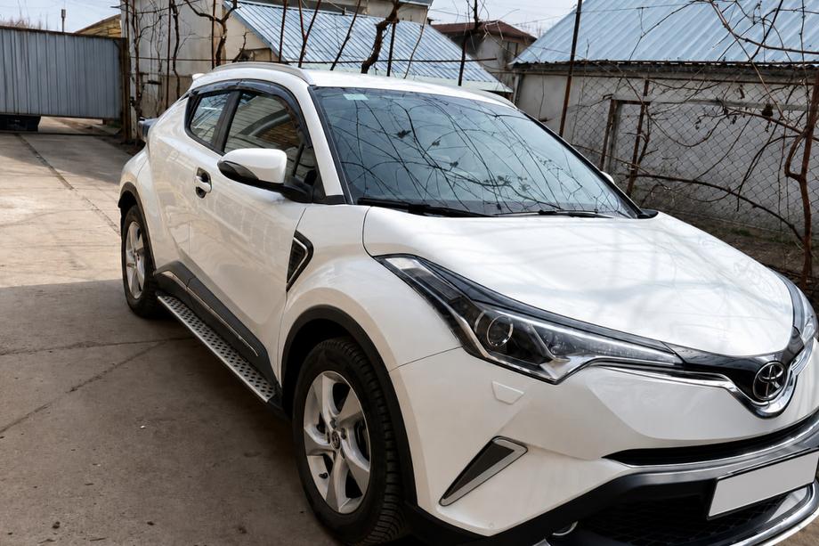Toyota C-HR 2016–2023 Geïntegreerde dakrails grijs OEM (ABS-kunststof, montage met lijm) Foto 5