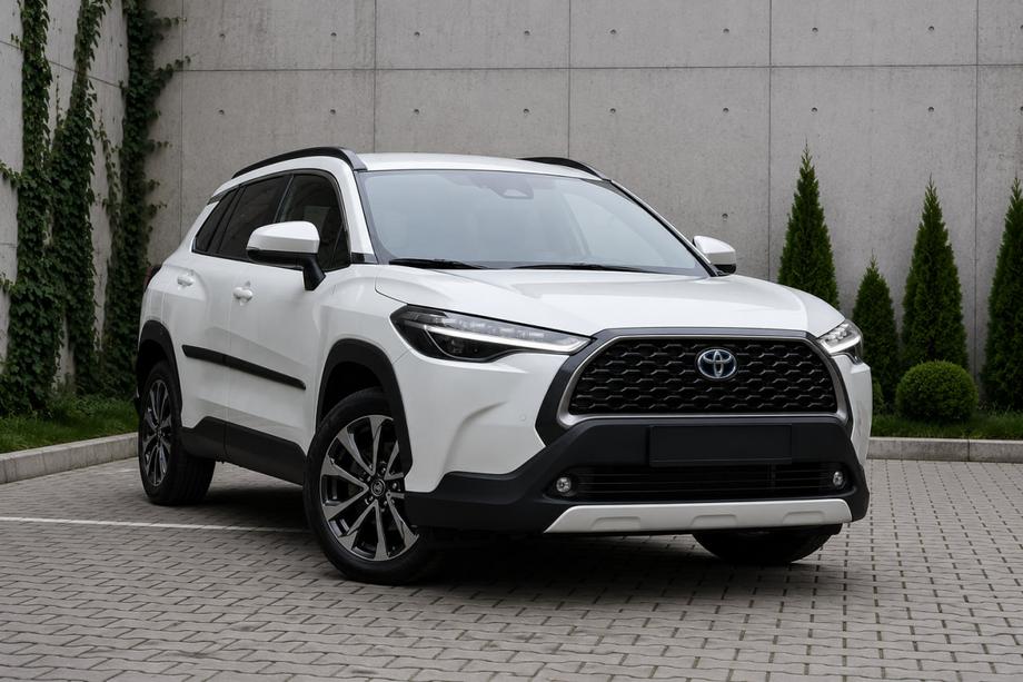 Toyota Corolla Cross 2020– Geïntegreerde dakrails zwart OEM (ABS-kunststof, montage met lijm) Foto 1
