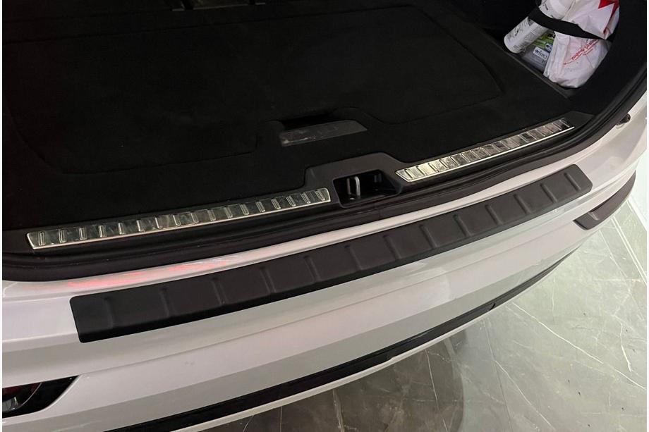 Volvo XC90 2015– Achterbumper afdekking EuroCap (ABS) Image