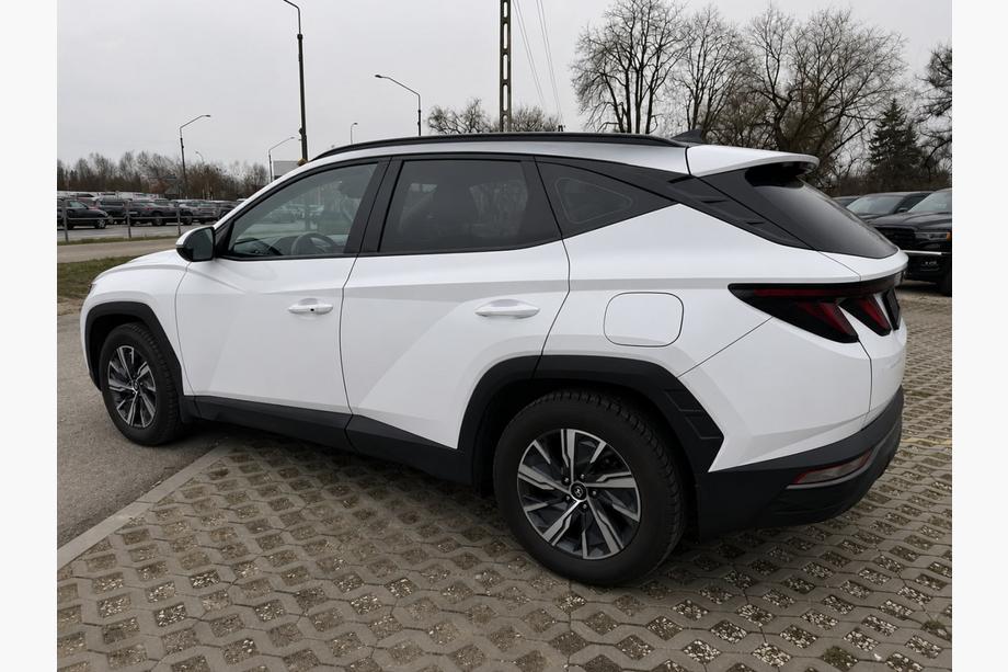 Hyundai Tucson NX4 2021– Geïntegreerde dakrails zwart OEM (Long, aluminium, montage met lijm) Image