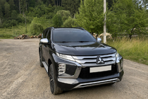 Mitsubishi Pajero Sport 2015– Geïntegreerde dakrails zwart OEM (2019-, aluminium) foto 2