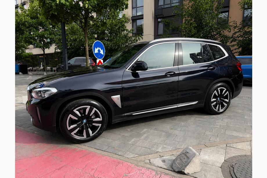 BMW X3 G01 2018– Geïntegreerde dakrails chroom OEM (aluminium) Image