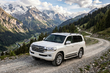 Top-10 fouten bij de facelift van Toyota Land Cruiser 200 foto 1
