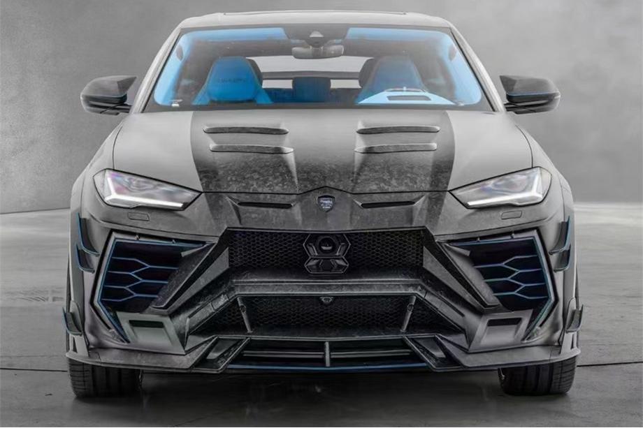 Lamborghini Urus 2018– MNSR DRY Carbon bodykit-set met uitlaatsysteem (voor 2018-2022) Image