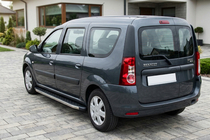 Renault Logan MCV 2005–2013 BlackLine side steps (2 stuks, aluminium) foto 1