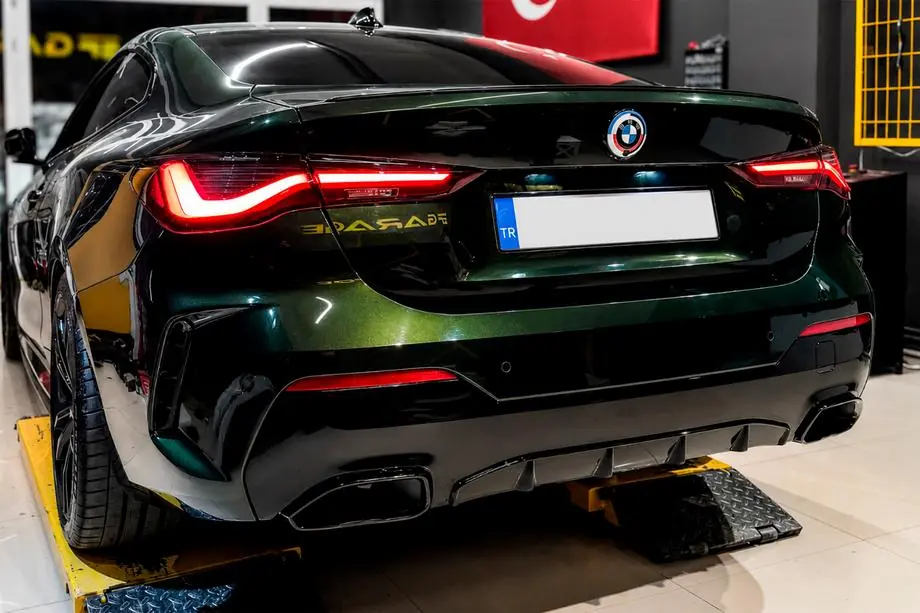 BMW 4-serie G22/23/26 2020– Achterbumperdiffuser met uitlaatsierstukken (voor G22/G23 M-Sport) Image