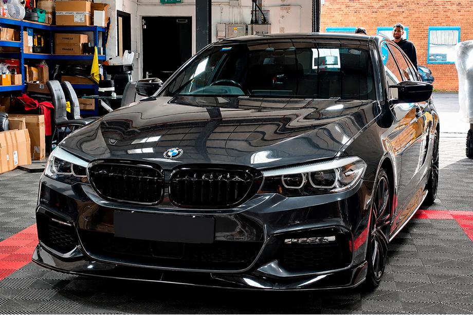 BMW 5 Serie G30/G31 2017–2023 Frontlip voorbumper Lip AC-Style (voor M-Sport 2017-2020, ABS) Image