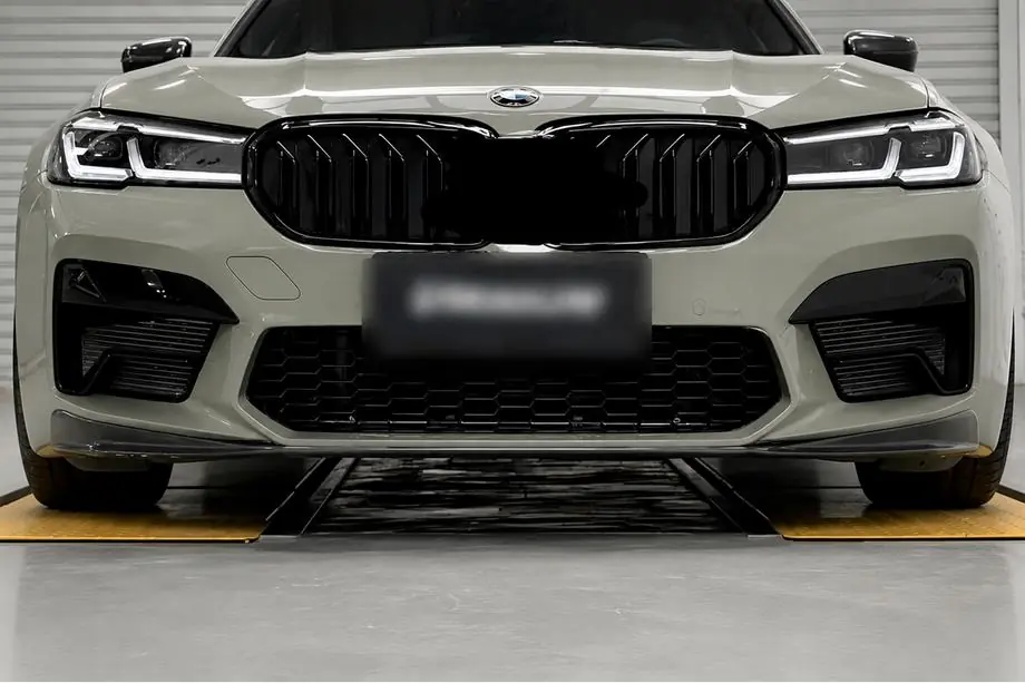 BMW 5 Serie G30/G31 2017–2023 Voorbumper lip Lip CS-Style (voor M5 2020-2023, ABS) Image