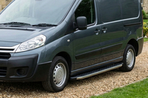 Peugeot Expert 2007–2016 BlackLine side steps (2 stuks, aluminium) foto 1