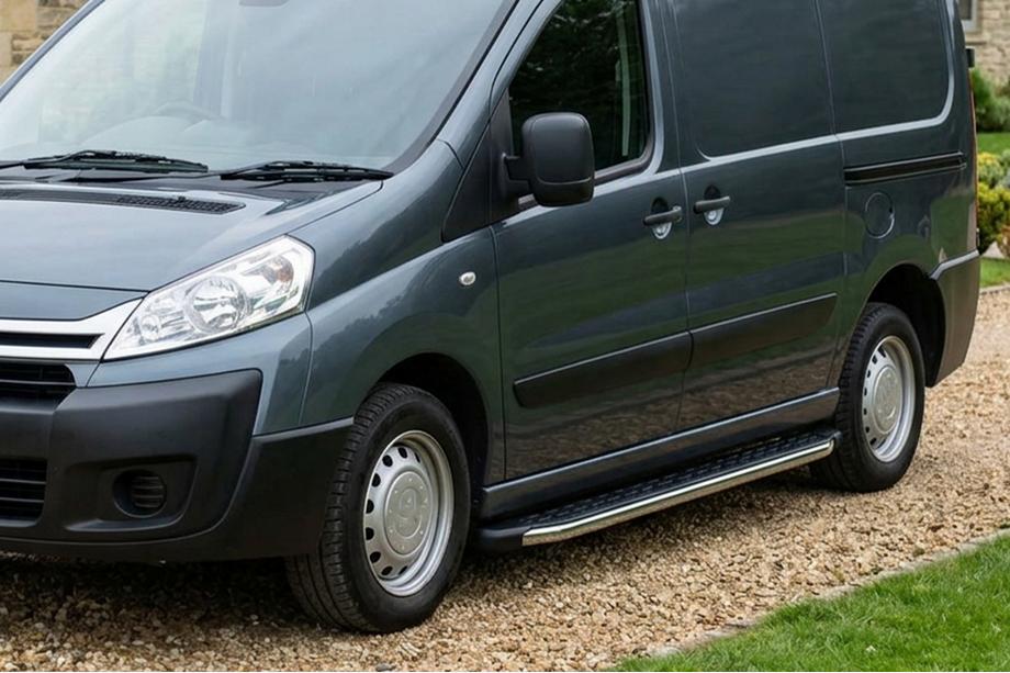 Peugeot Expert 2007–2016 BlackLine side steps (2 stuks, aluminium) Image