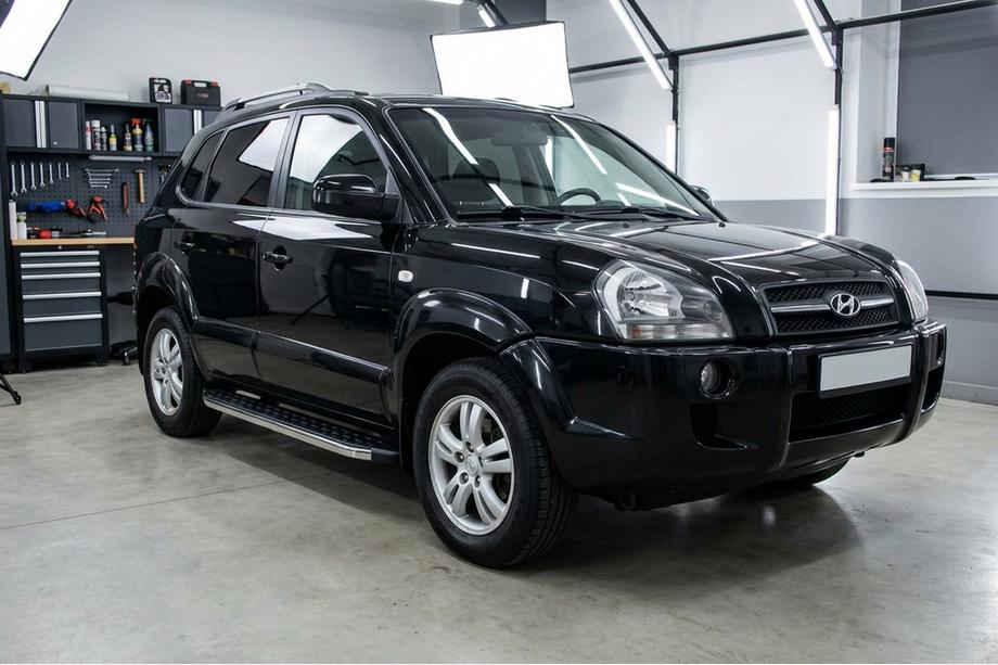 Hyundai Tucson JM 2004– BlackLine side steps (2 stuks, aluminium) Image